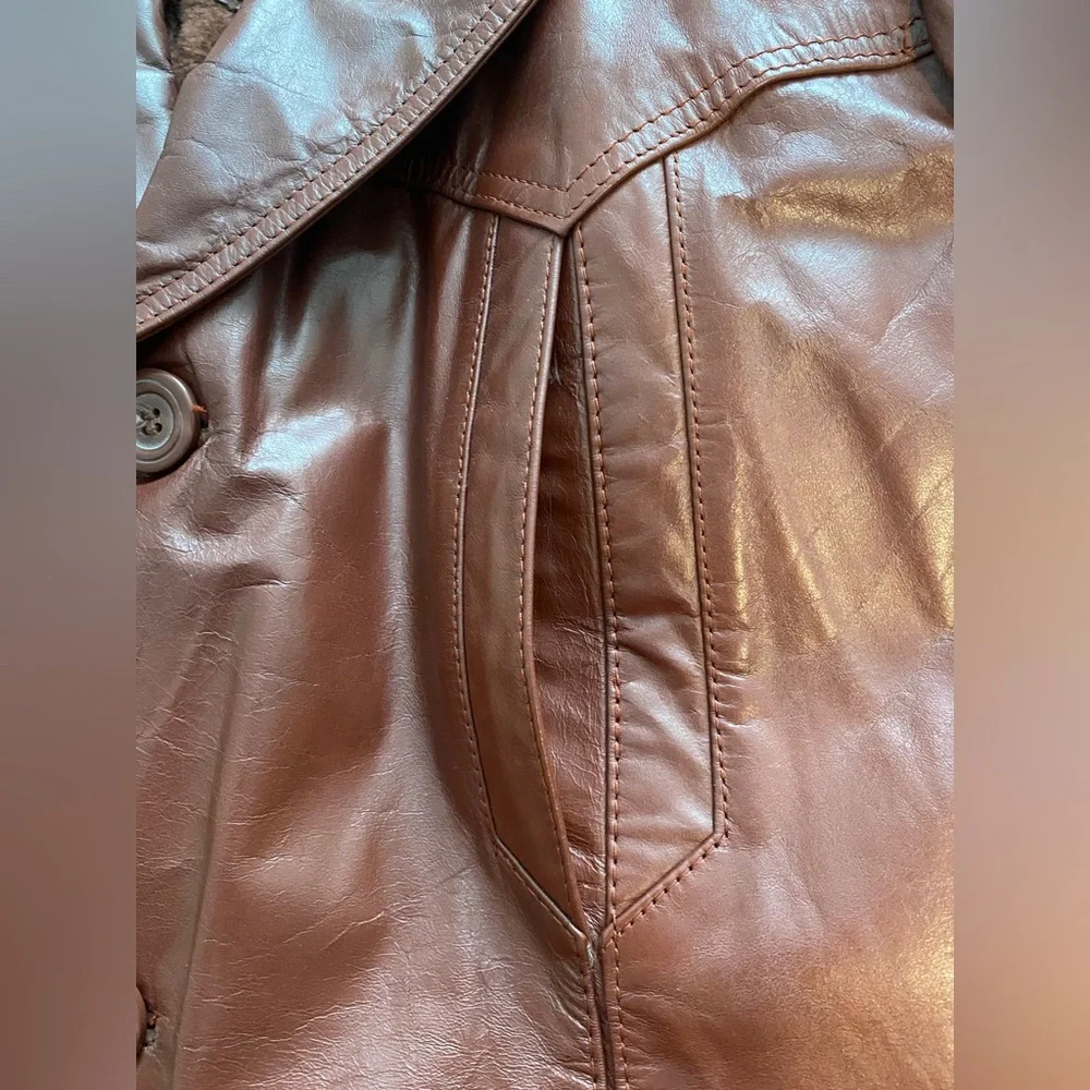 Berman's leather jacket - Picture 9 of 16